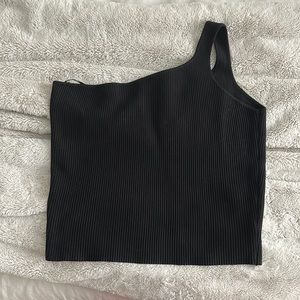 Ribbed tank one shoulder